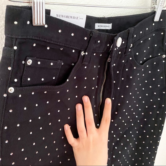 SOLD ON CURTSY - Picture 6 of 10